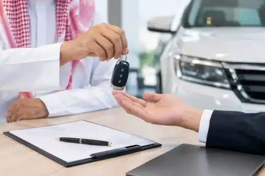 ما أوراق بيع السيارة في السعودية لنقل الملكية؟